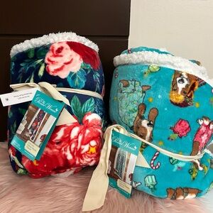 Nwt 2 Pioneer Woman plush throw blanket